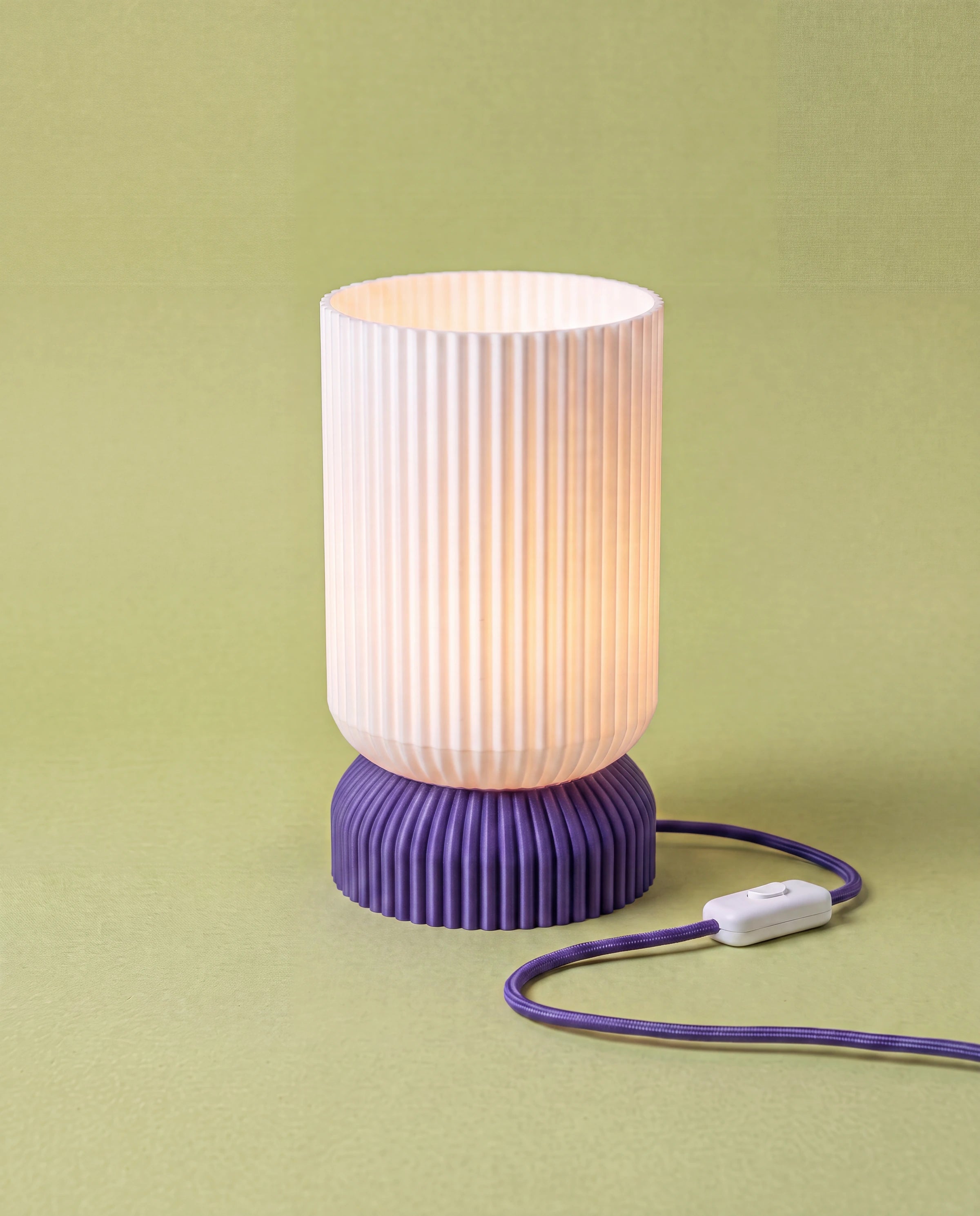 Luma 3D-printed table lamp with purple base