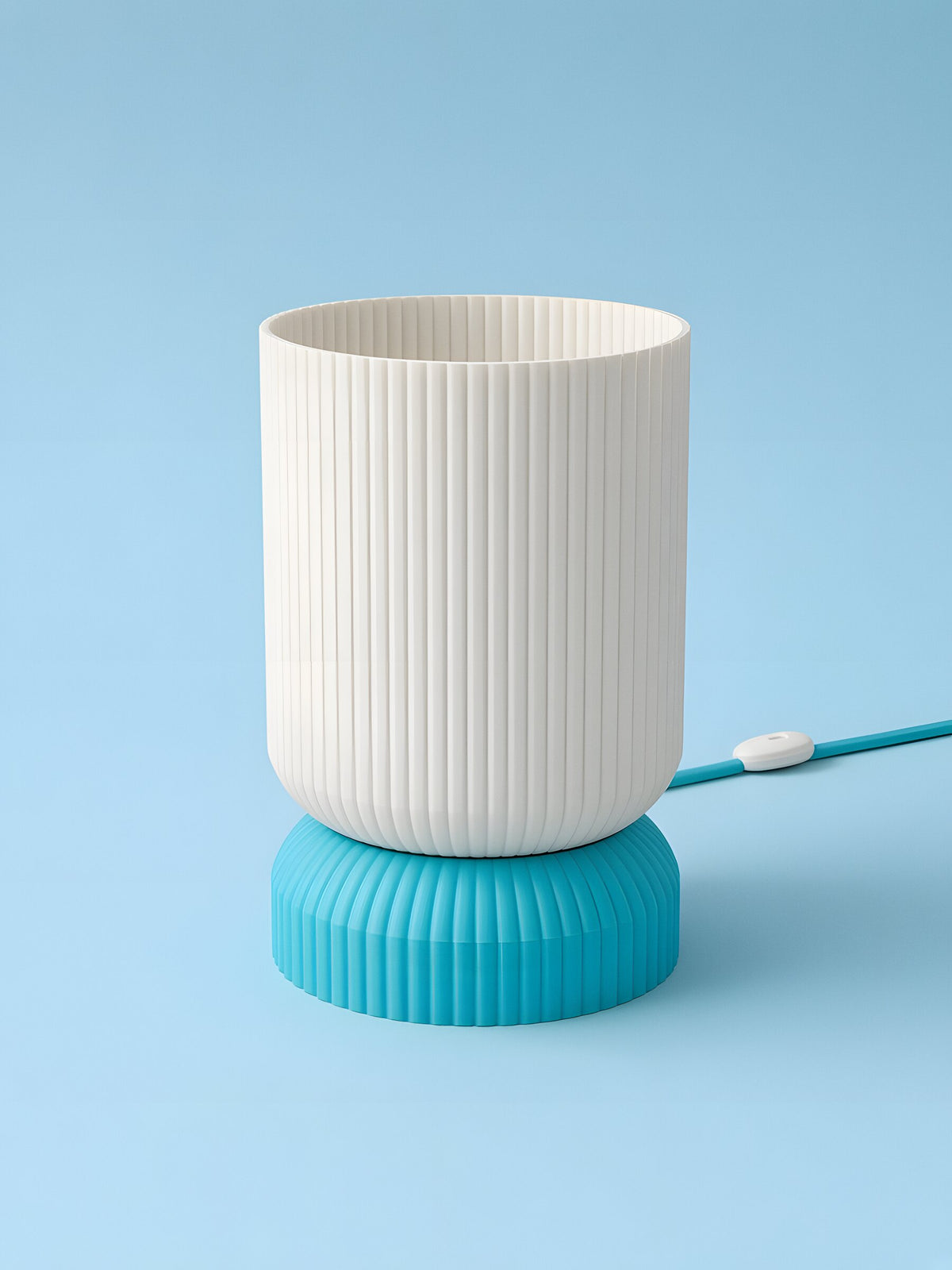 Luma in Light Blue: switched off, studio photo