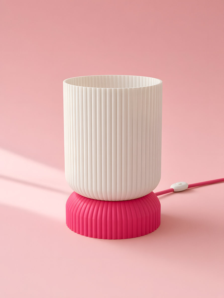 Luma in Pink: switched off, studio photo