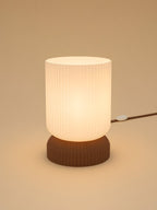 Luma in Brown: switched on, studio photo