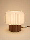 Nubo in Brown: switched on, studio photo